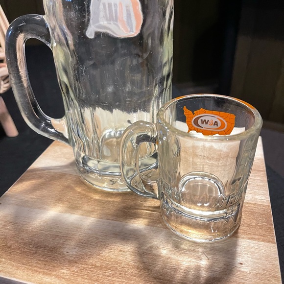 A&W root beer mugs. - Picture 5 of 5